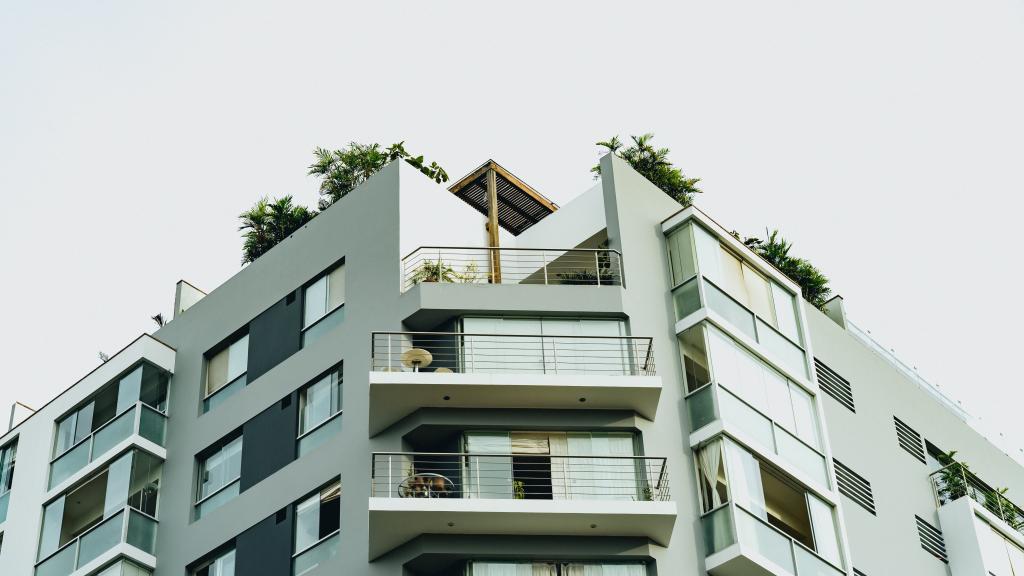 modern balconys 1024x576 1