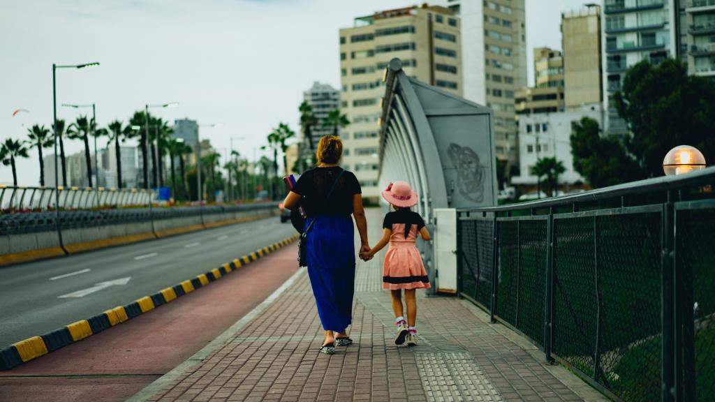 mother daughter walk 1024x576 1