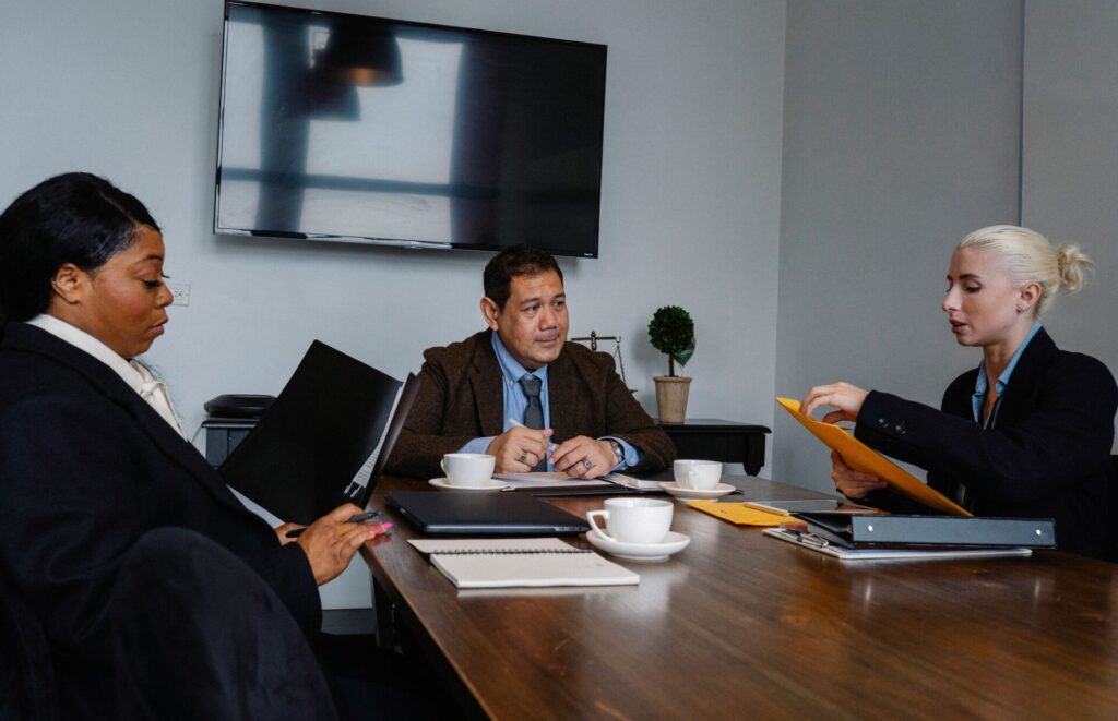When Does a Business Dispute Need a Solicitor?
